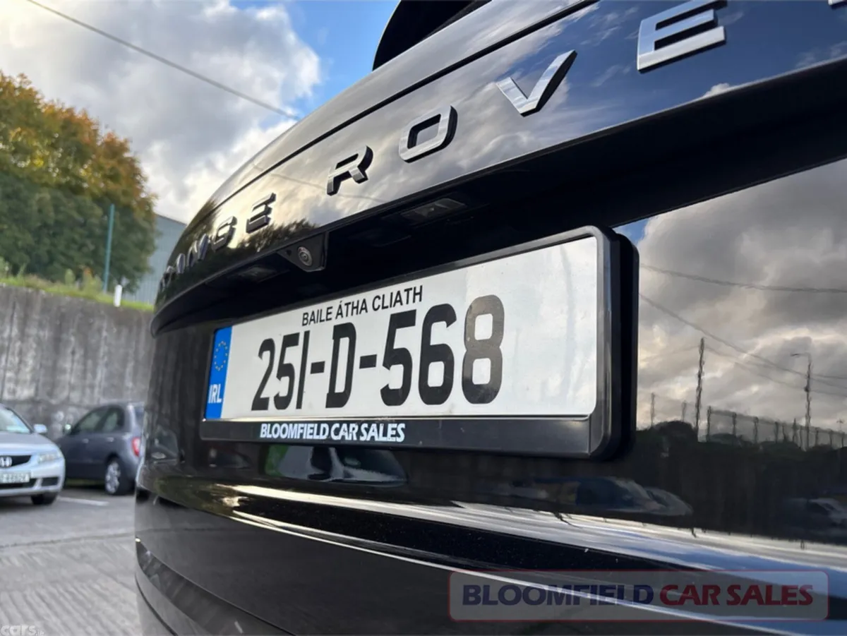 Land Rover Range Rover SUV, Petrol Plug-in Hybrid, 2025, Black