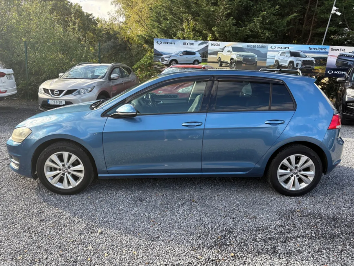 Volkswagen Golf Hatchback, Petrol, 2015, Blue