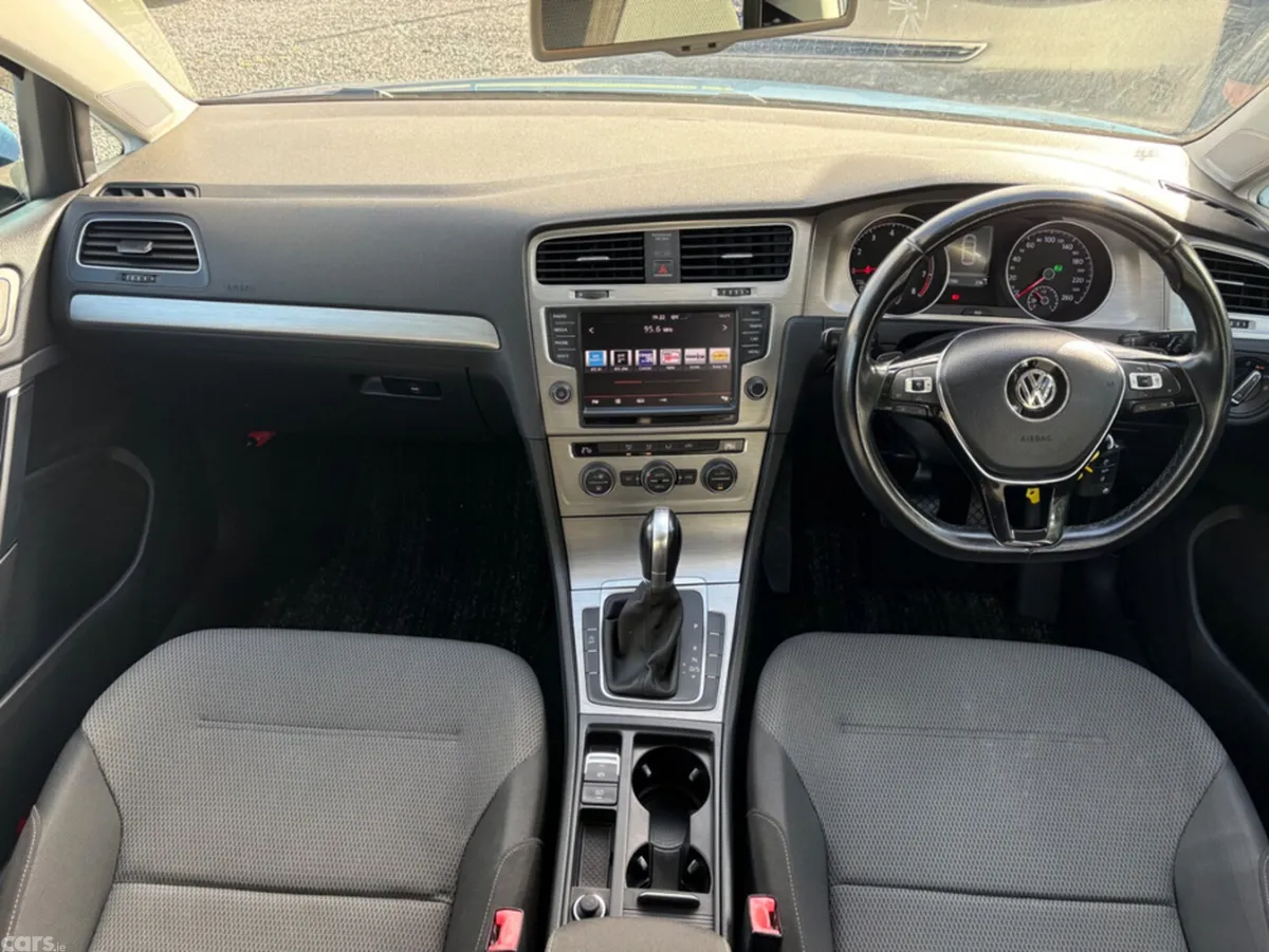 Volkswagen Golf Hatchback, Petrol, 2015, Blue