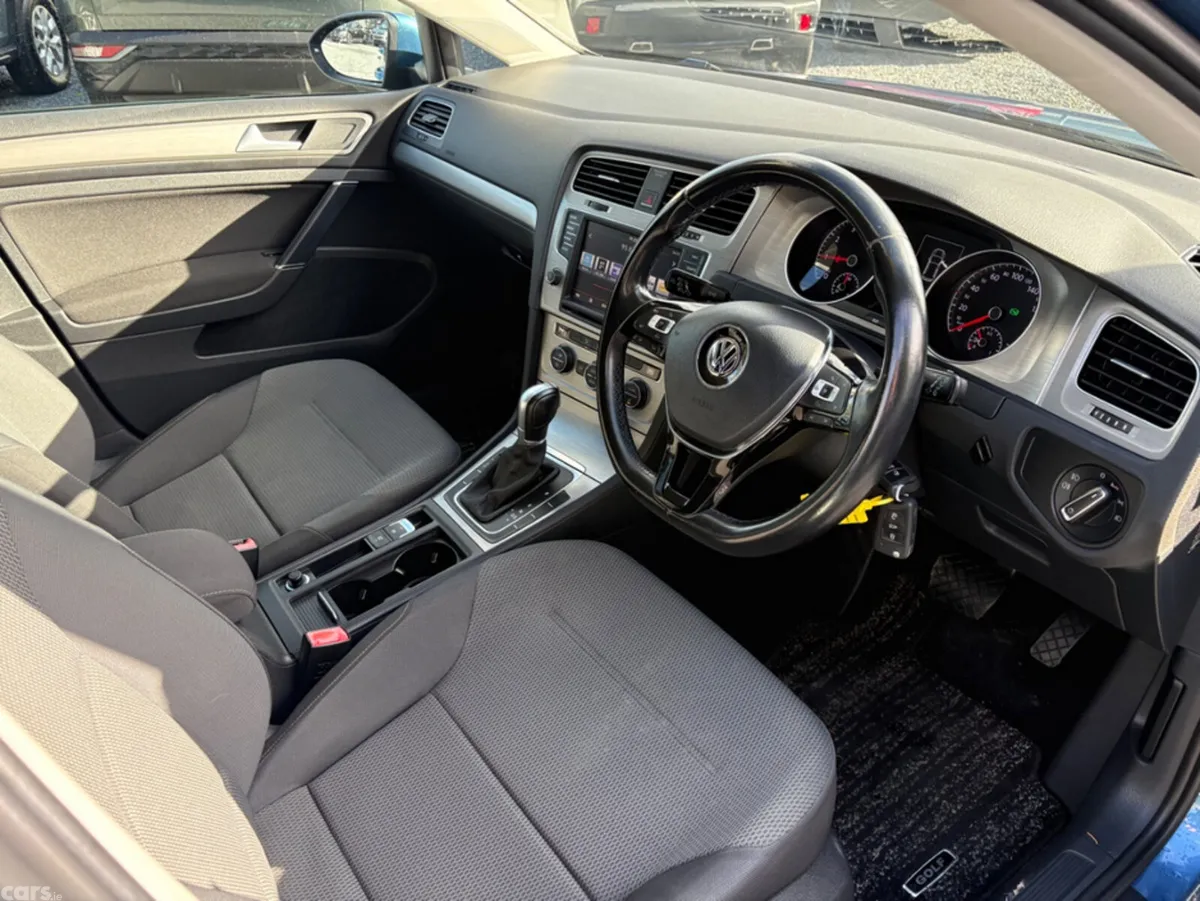 Volkswagen Golf Hatchback, Petrol, 2015, Blue