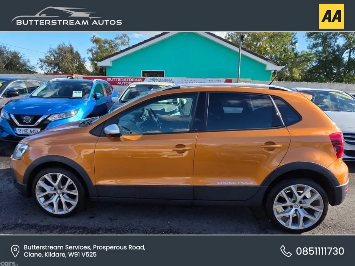 Volkswagen Polo Hatchback, Petrol, 2015, Orange