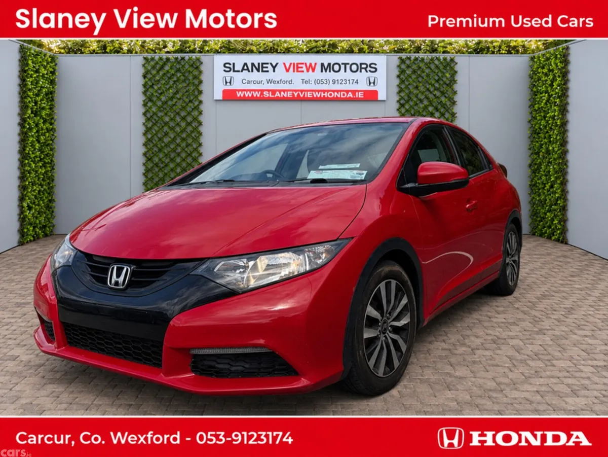 Honda Civic Hatchback, Diesel, 2014, Red