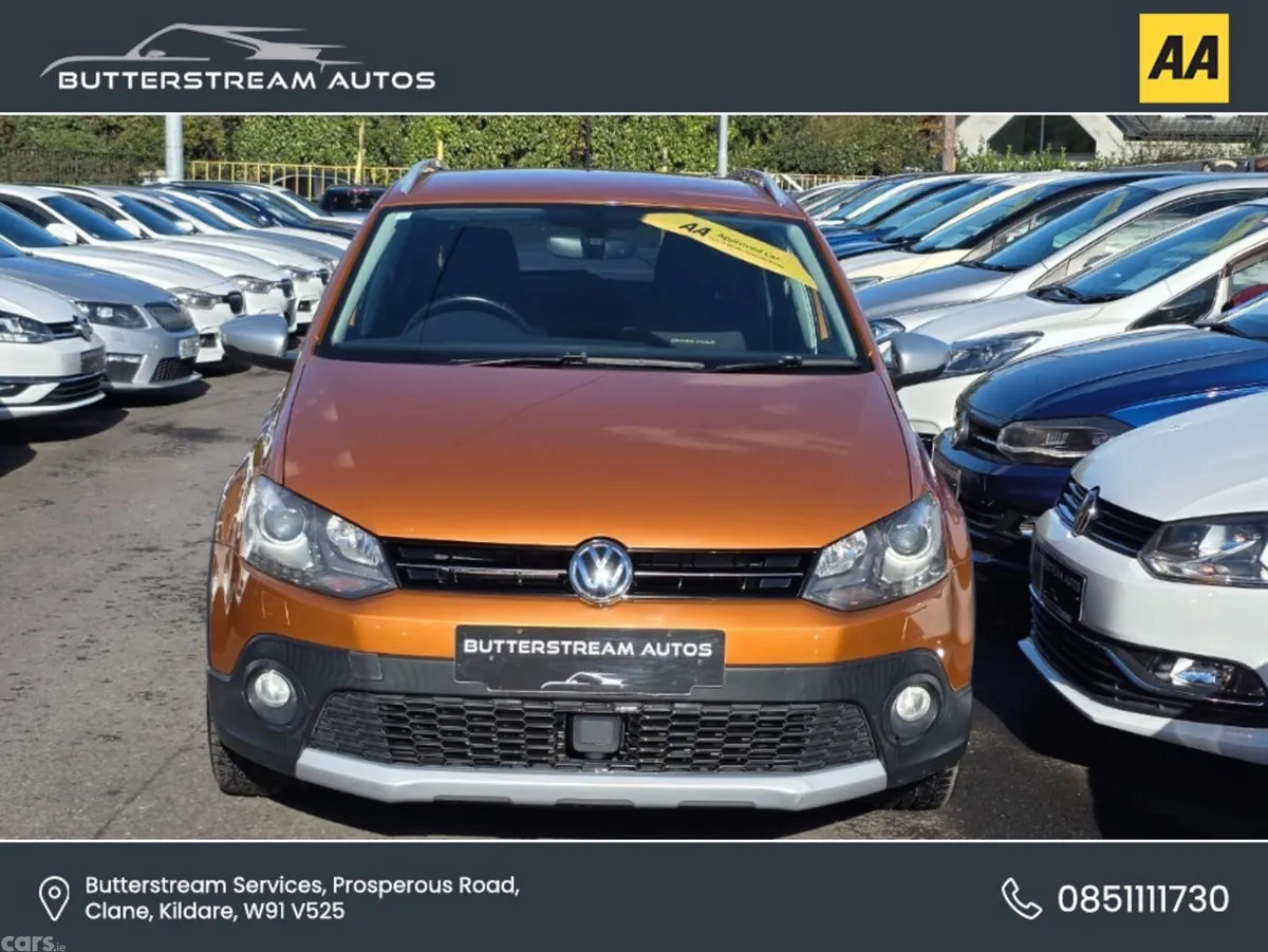 Volkswagen Polo Hatchback, Petrol, 2015, Orange