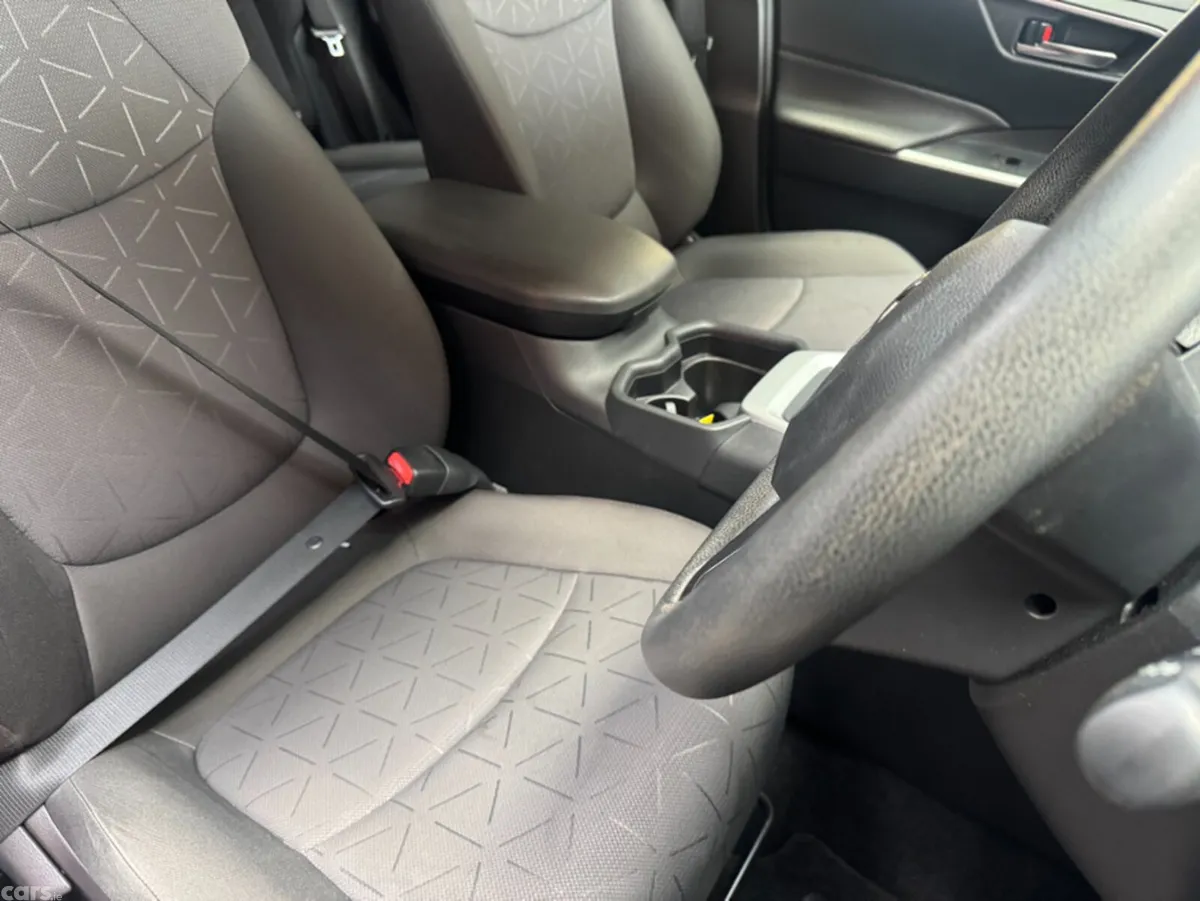 Toyota RAV4 SUV, Petrol Hybrid, 2021, Blue