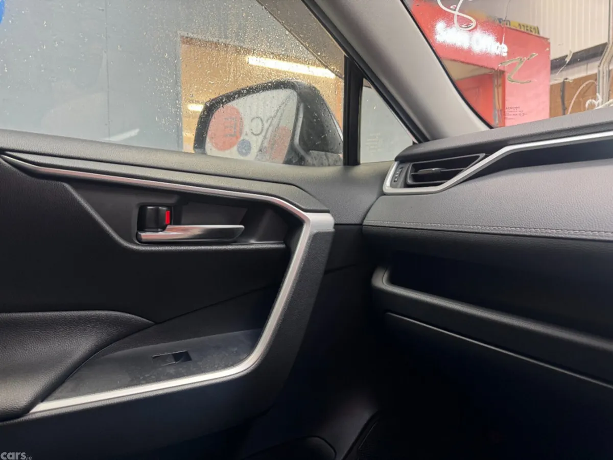 Toyota RAV4 SUV, Petrol Hybrid, 2021, Blue