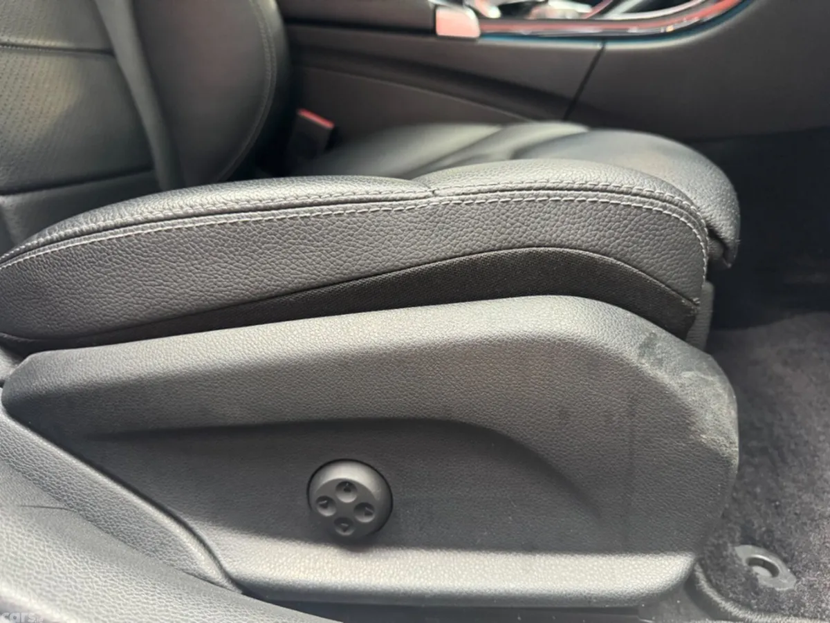 Mercedes-Benz C-Class Saloon, Petrol, 2018, White