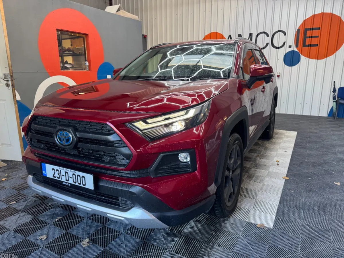 Toyota RAV4 SUV, Petrol Hybrid, 2023, Red