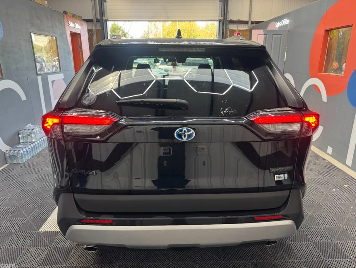 Toyota RAV4 SUV, Petrol Hybrid, 2024, Black