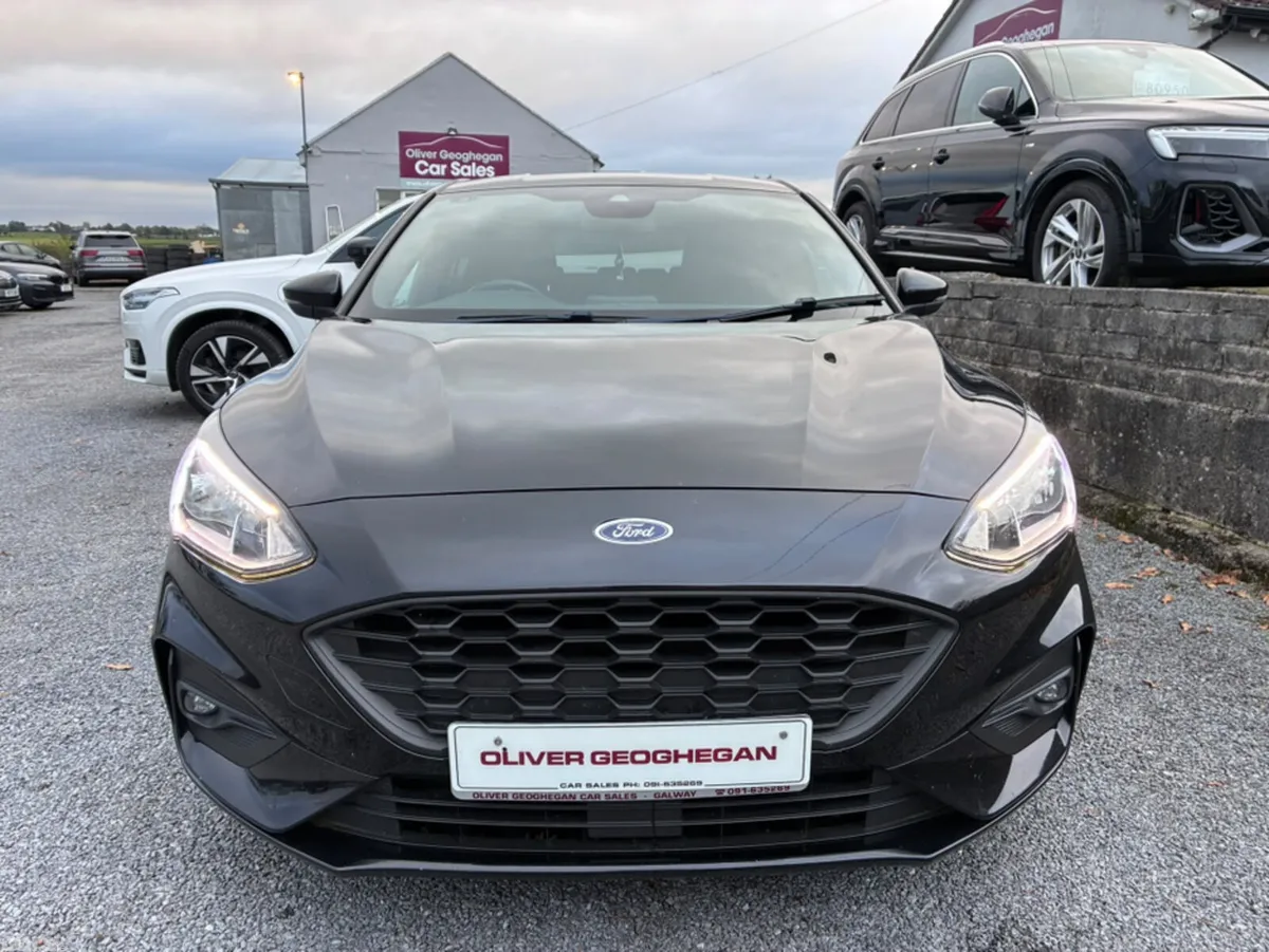 Ford Focus Hatchback, Diesel, 2019, Black