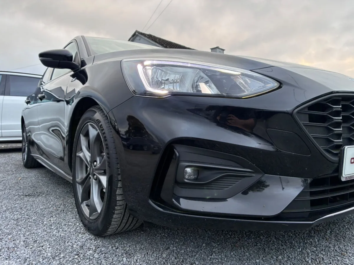 Ford Focus Hatchback, Diesel, 2019, Black