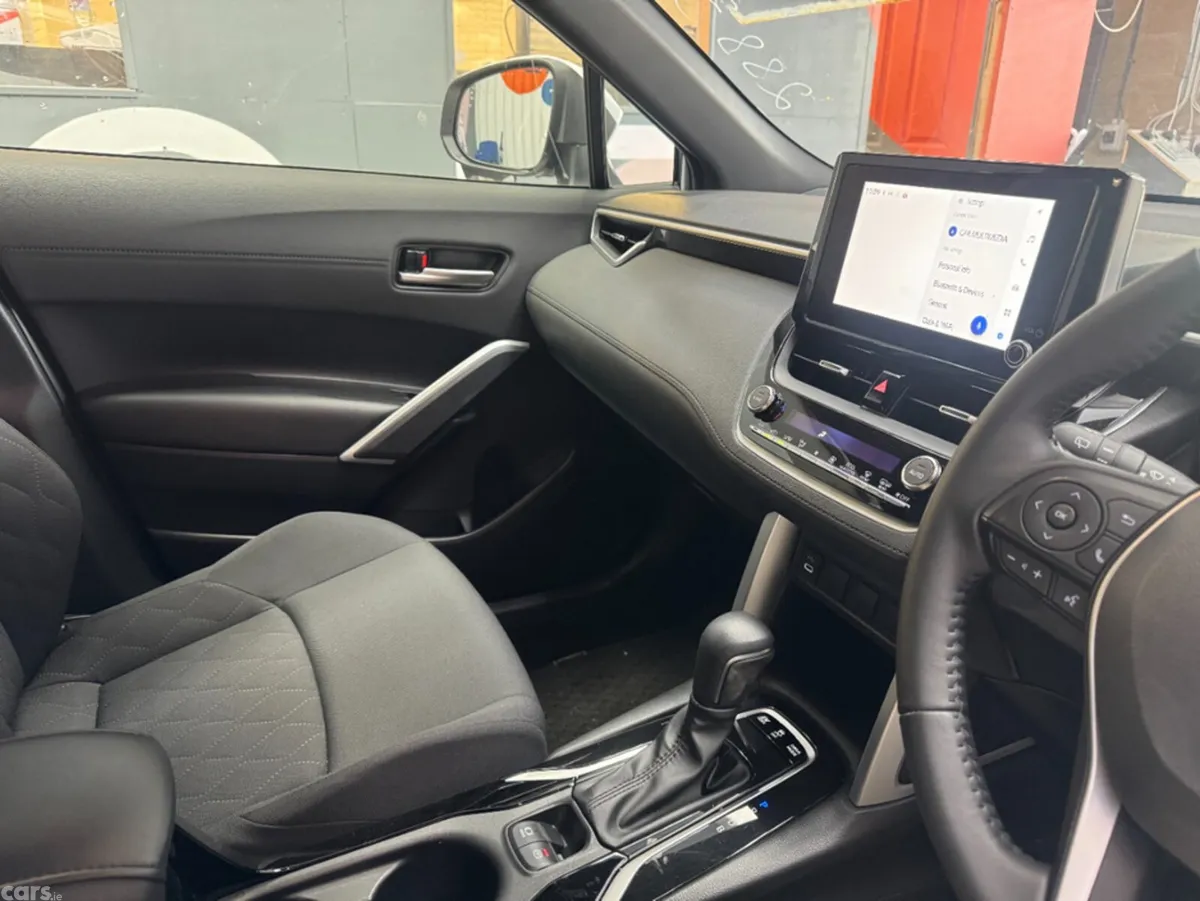 Toyota Corolla Cross SUV, Petrol Hybrid, 2024, White