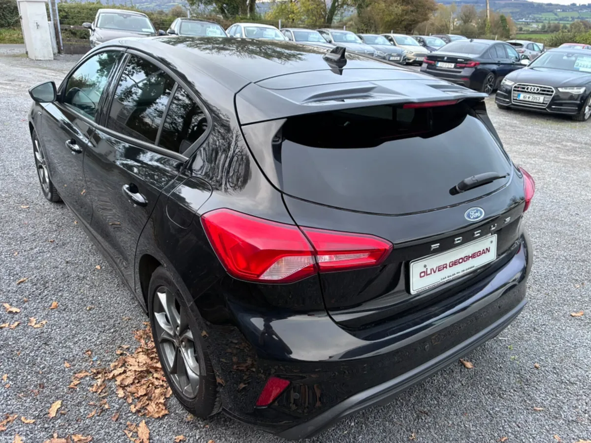 Ford Focus Hatchback, Diesel, 2019, Black