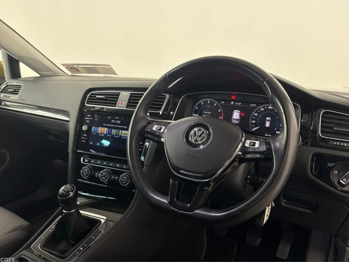 Volkswagen Golf Hatchback, Petrol, 2018, Yellow