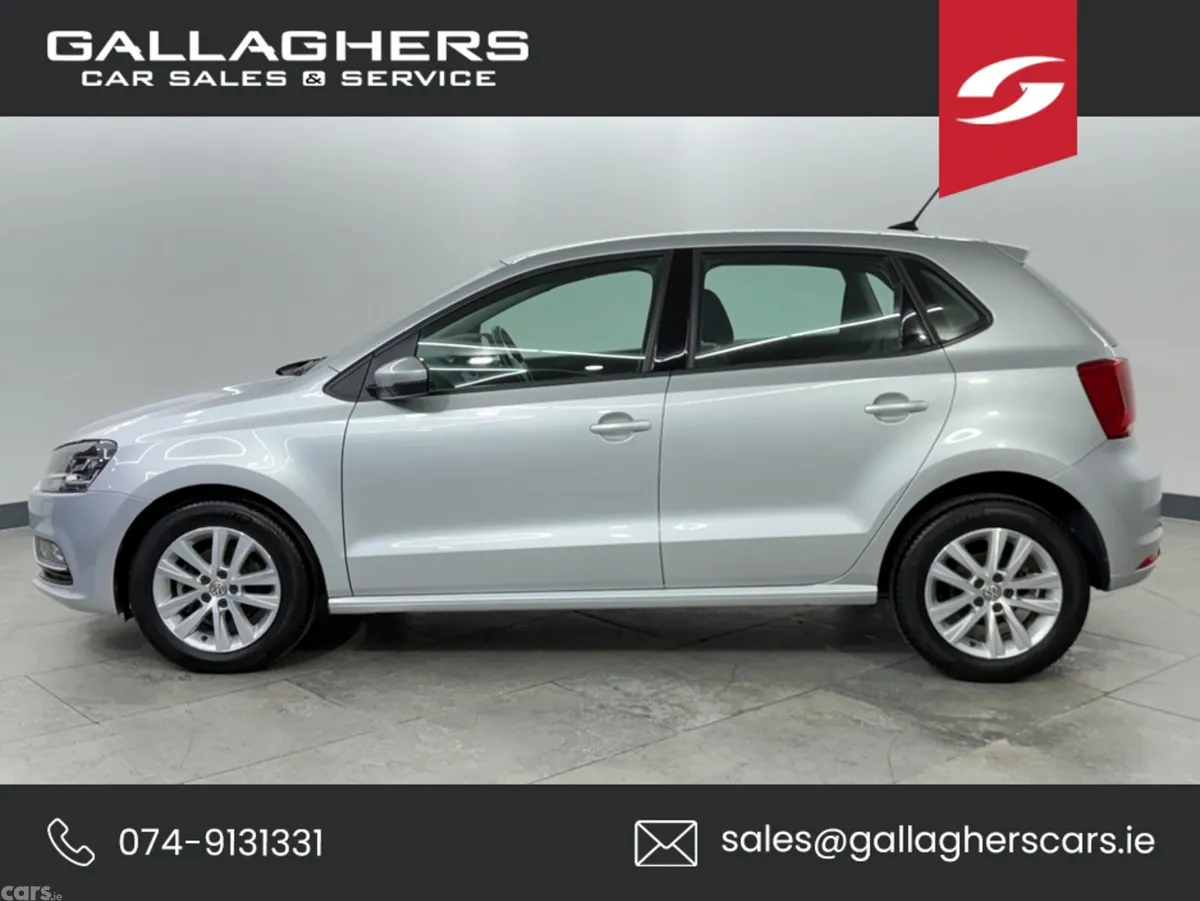 Volkswagen Polo Hatchback, Petrol, 2017, Silver
