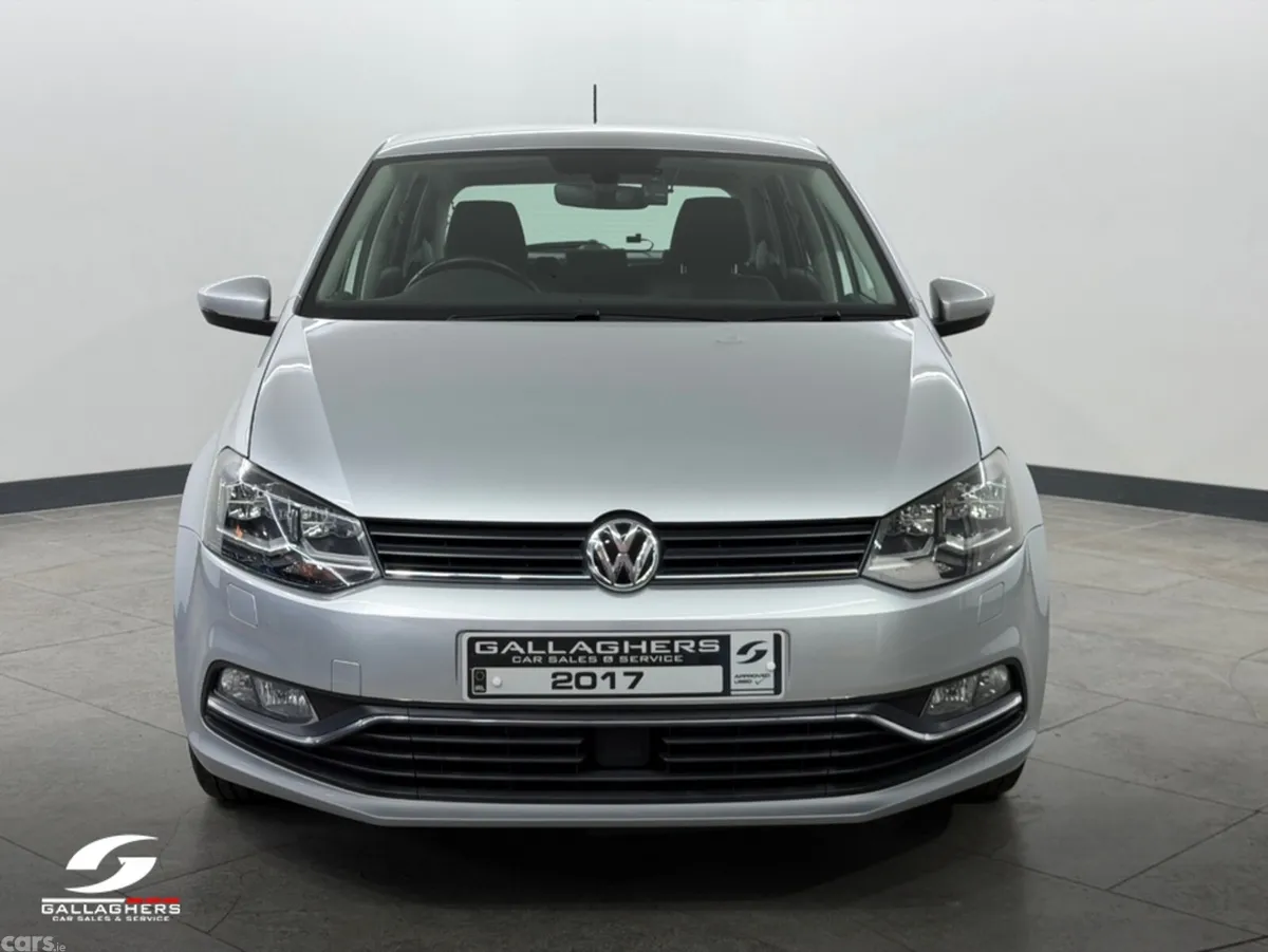 Volkswagen Polo Hatchback, Petrol, 2017, Silver