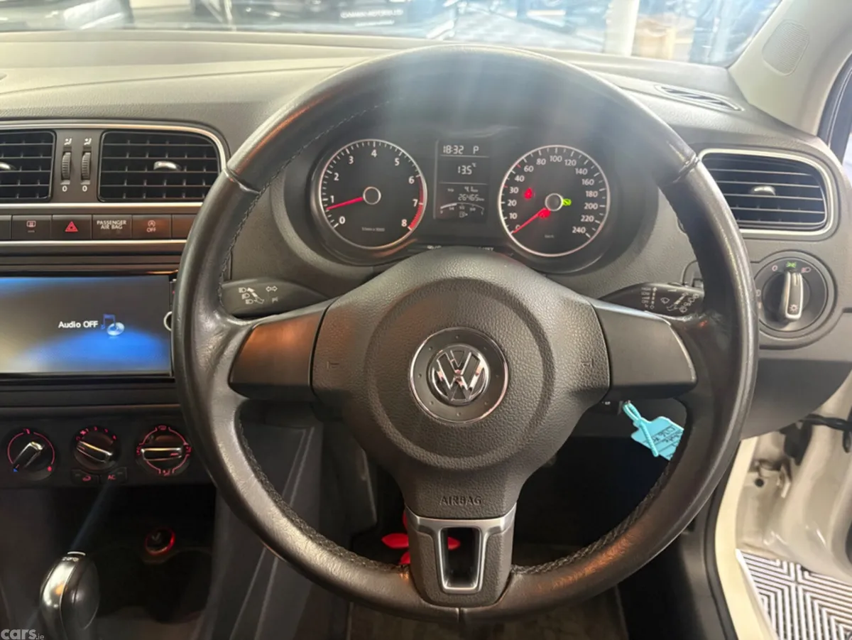 Volkswagen Polo Hatchback, Petrol, 2014, White