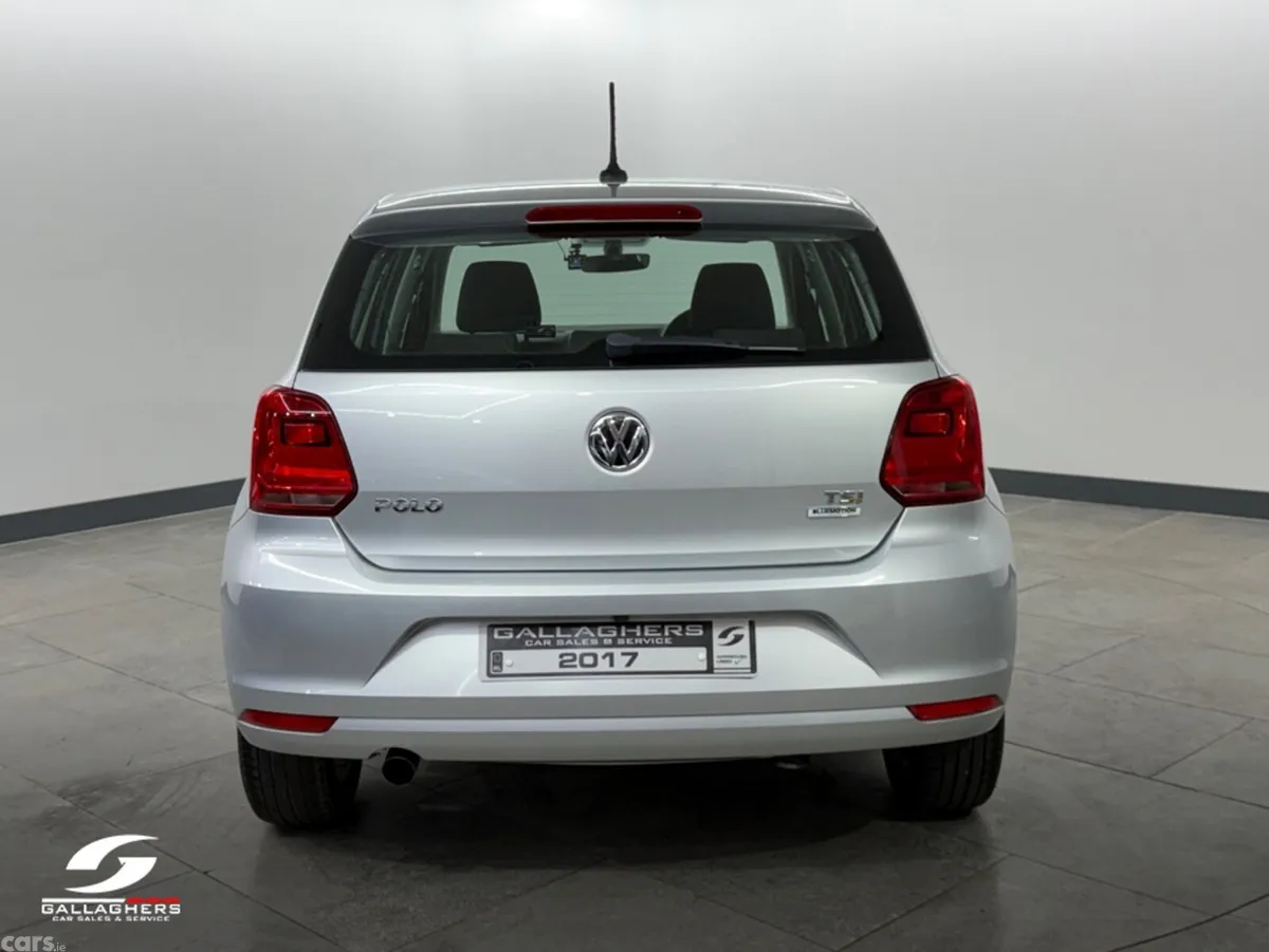 Volkswagen Polo Hatchback, Petrol, 2017, Silver