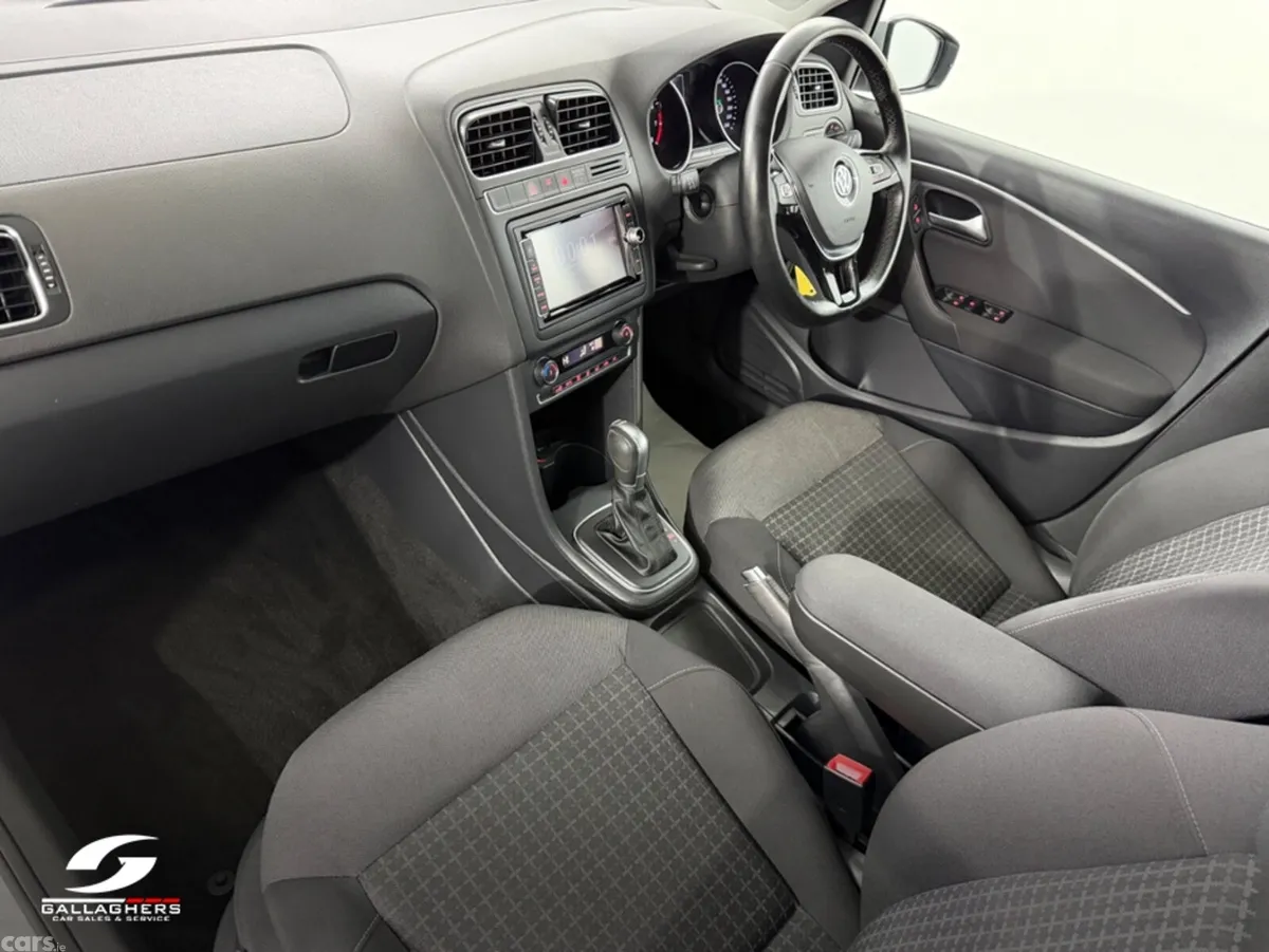 Volkswagen Polo Hatchback, Petrol, 2017, Silver