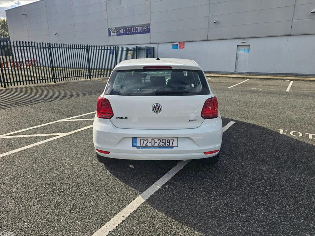 Volkswagen Polo Hatchback, Petrol, 2017, White
