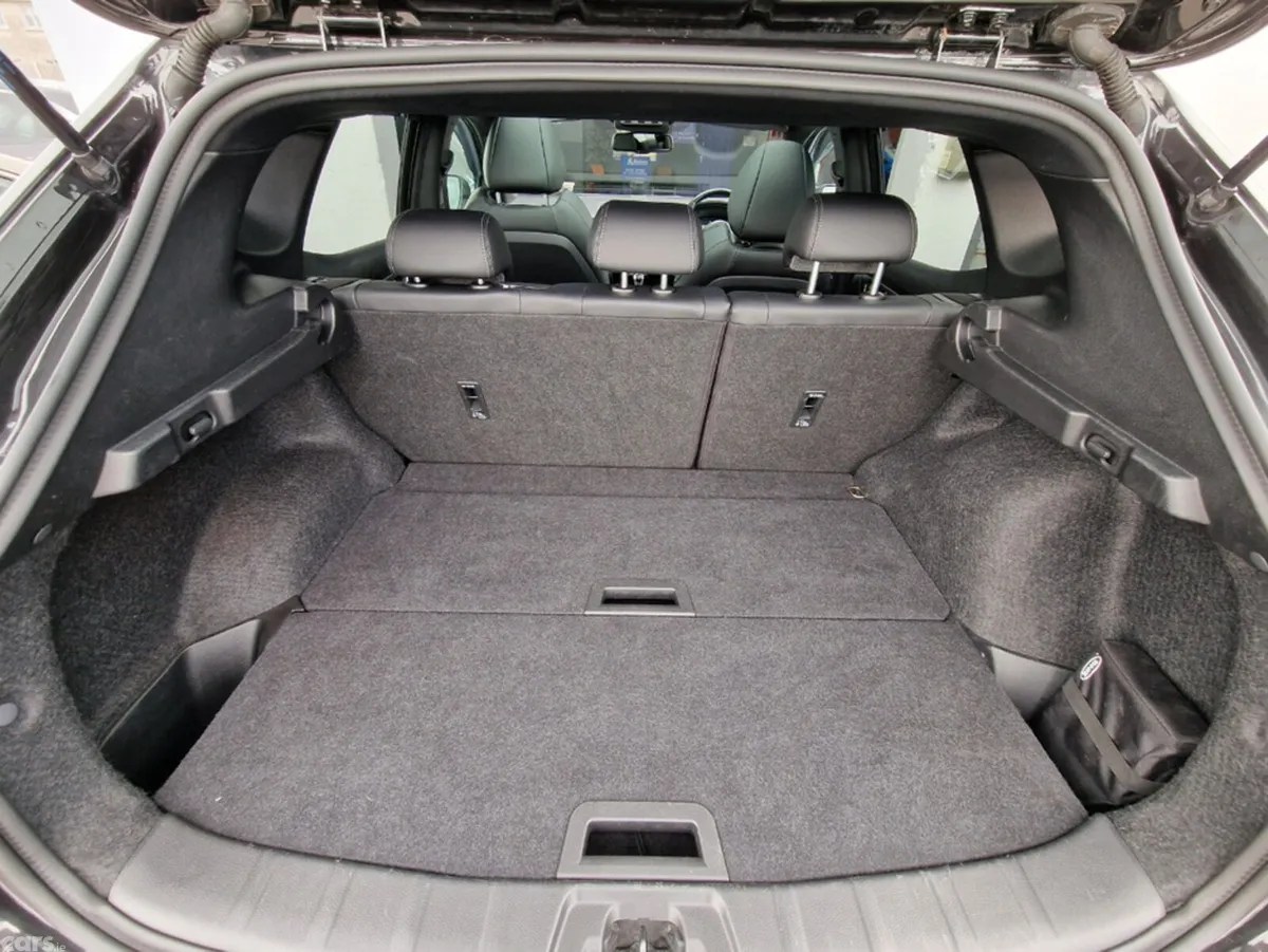Nissan Qashqai SUV, Diesel, 2020, Black