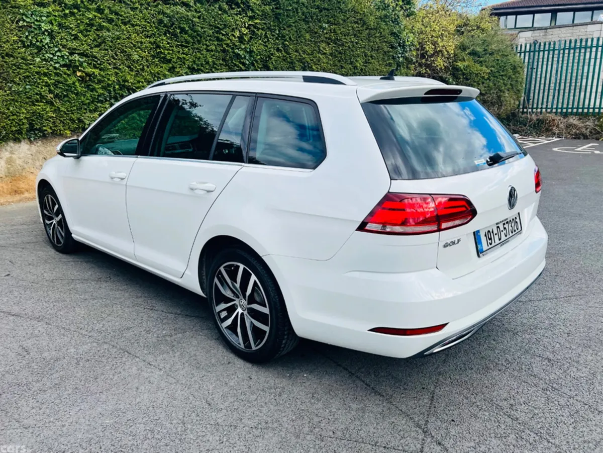 Volkswagen Golf Estate, Petrol, 2019, White