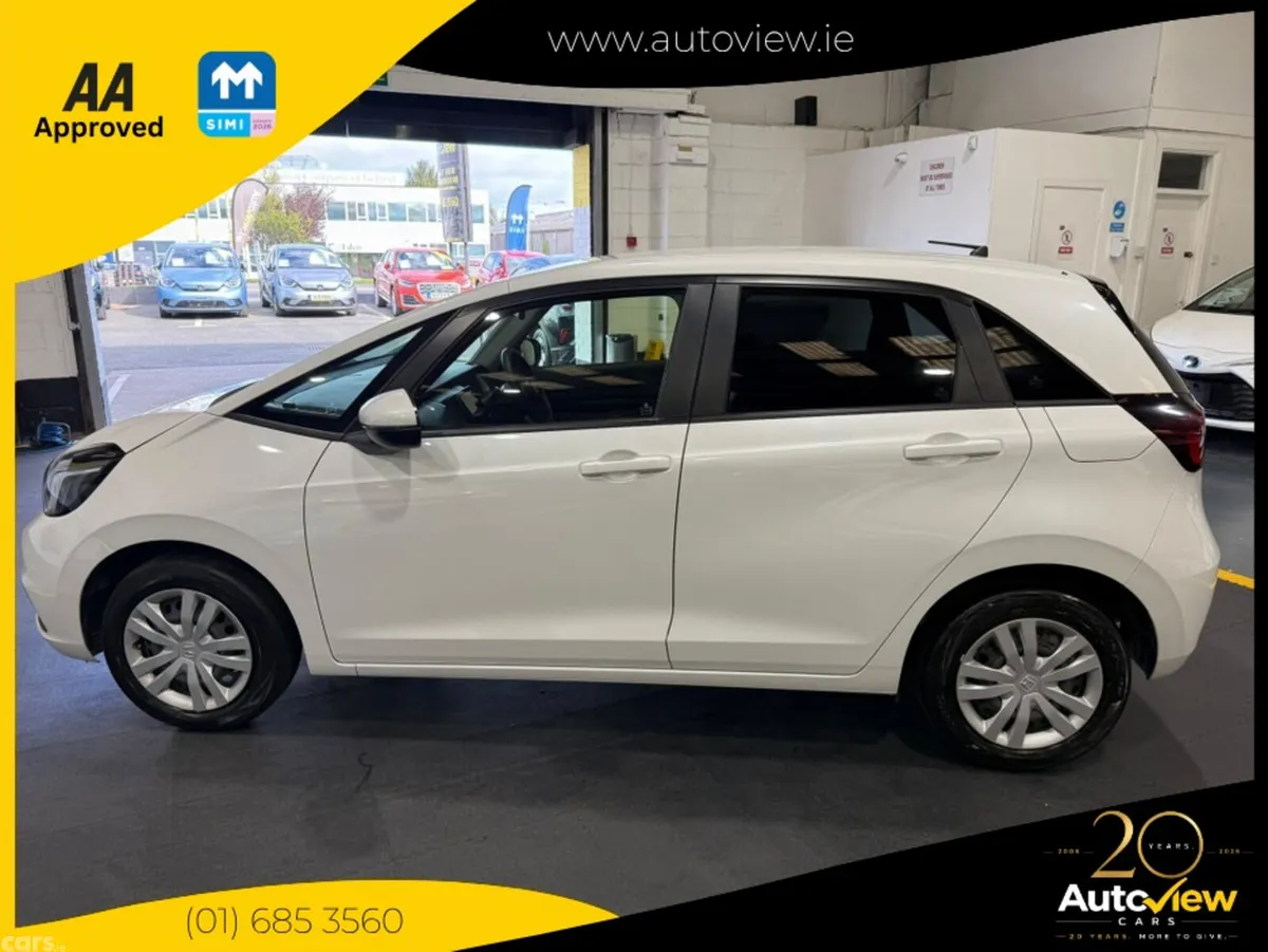 Honda Fit Hatchback, Petrol Hybrid, 2023, White