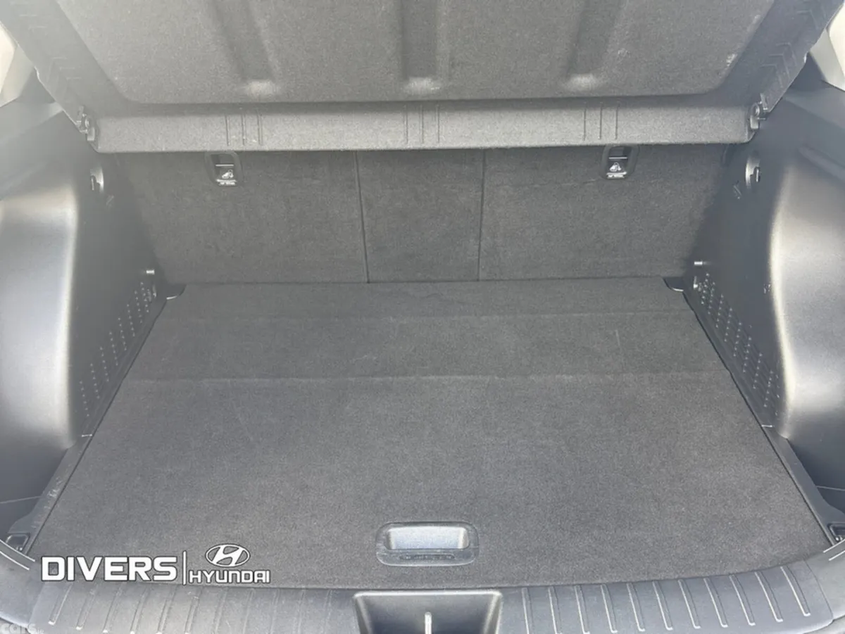 Hyundai KONA MPV, Petrol, 2026, Black