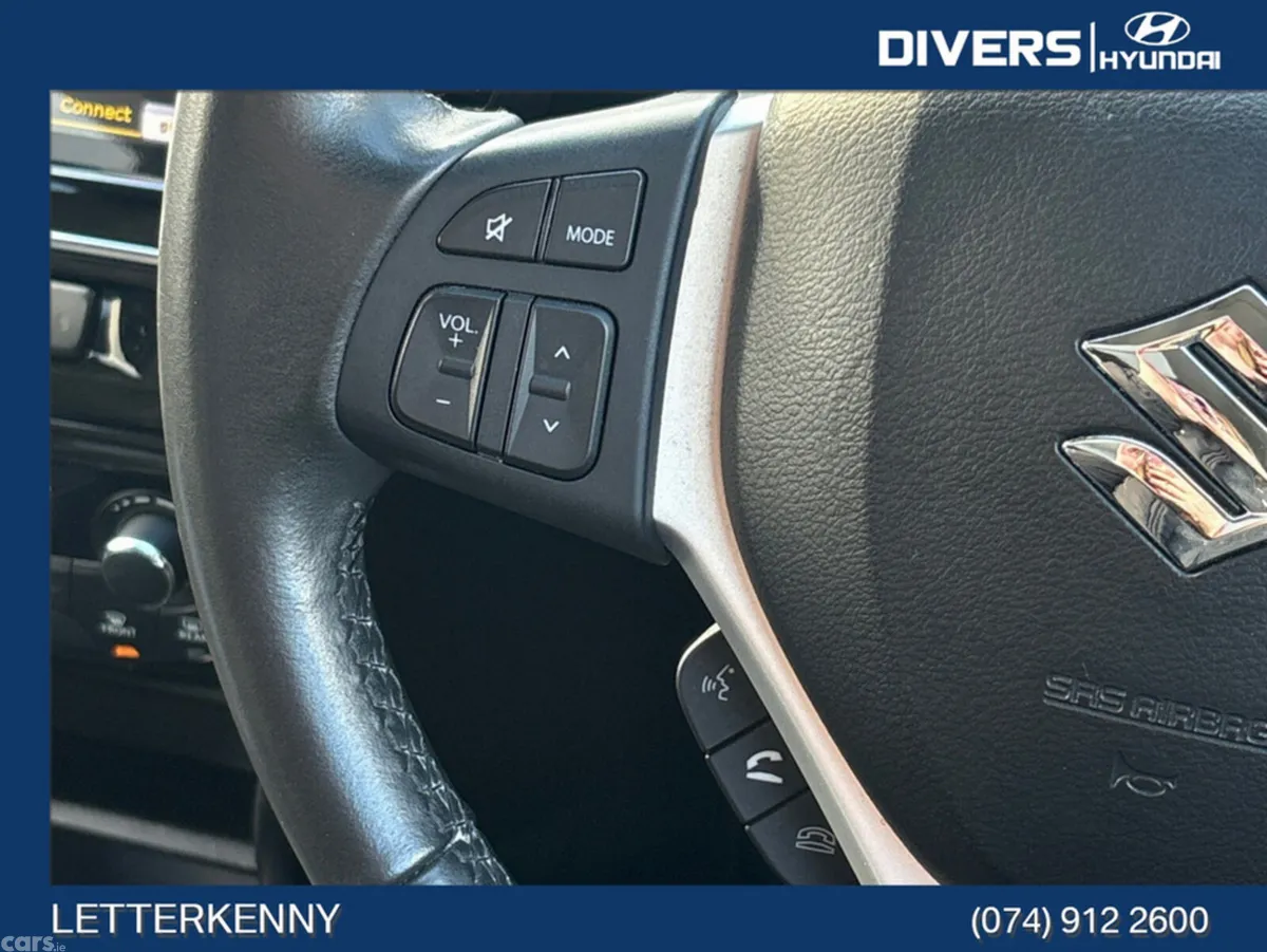 Suzuki Vitara Hatchback, Petrol, 2021, White