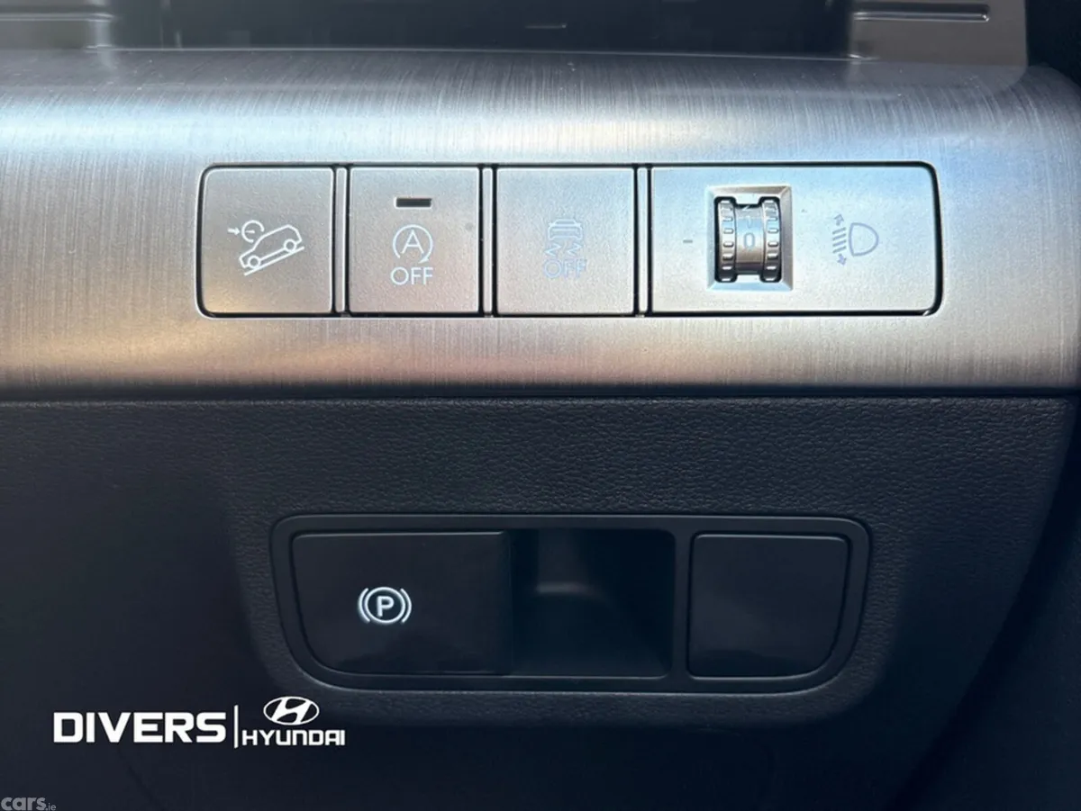 Hyundai KONA MPV, Petrol, 2026, Black