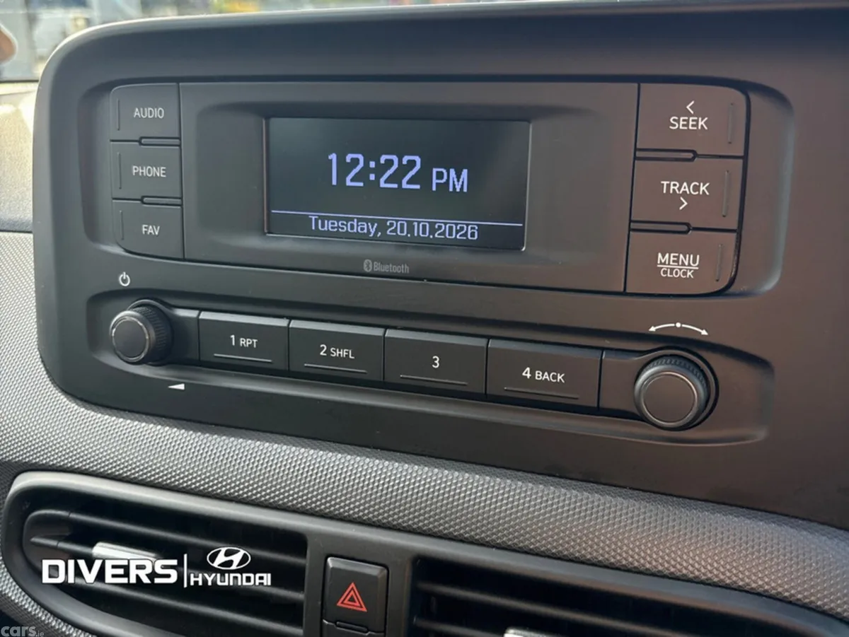 Hyundai i10 Hatchback, Petrol, 2020, Grey