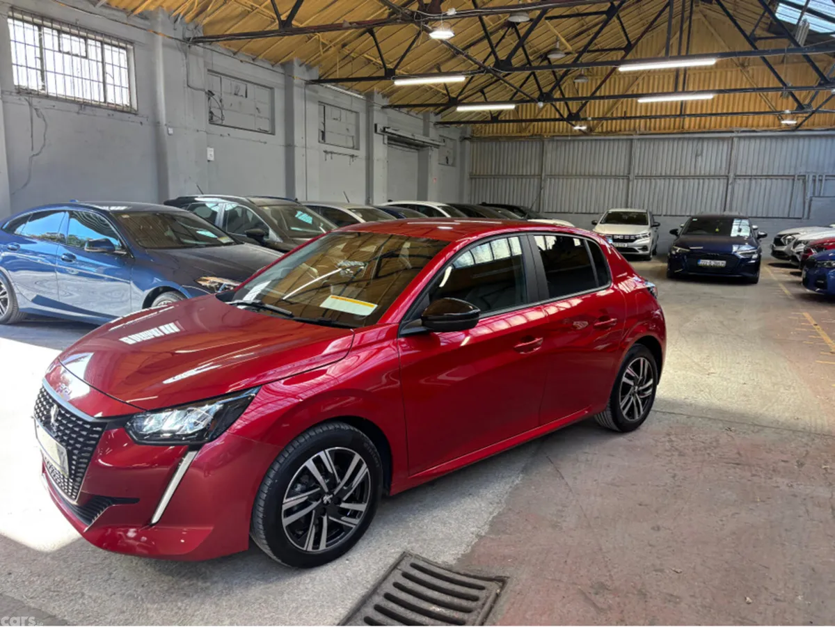 Peugeot 208 Hatchback, Petrol, 2023, Red