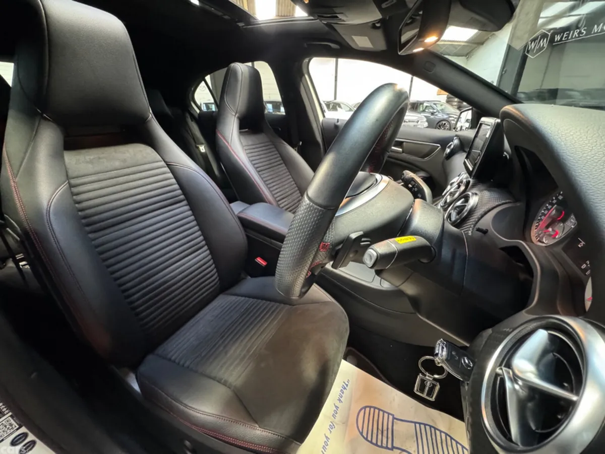 Mercedes-Benz A-Class Hatchback, Petrol, 2013, White