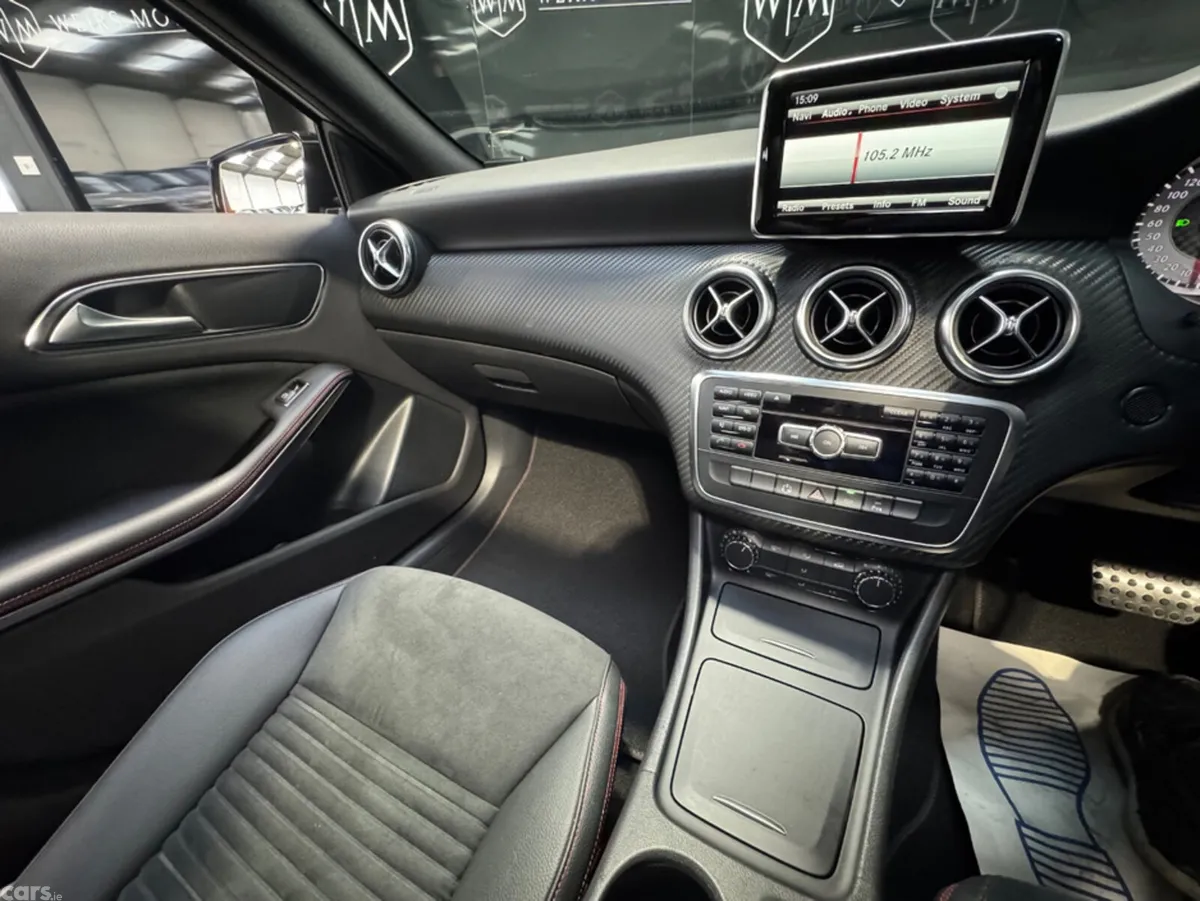 Mercedes-Benz A-Class Hatchback, Petrol, 2013, White