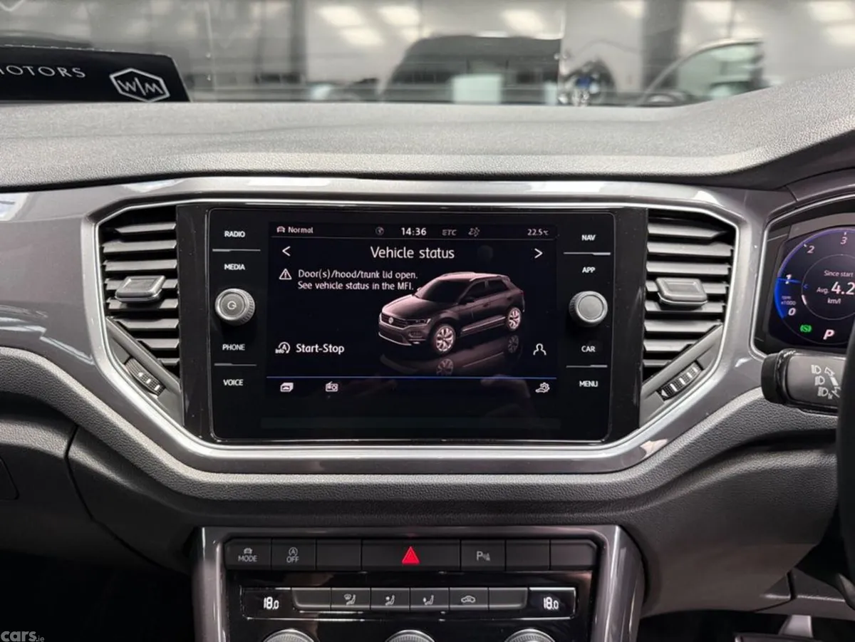 Volkswagen T-Roc SUV, Diesel, 2022, Blue