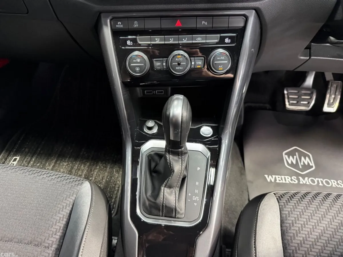 Volkswagen T-Roc SUV, Diesel, 2022, Blue