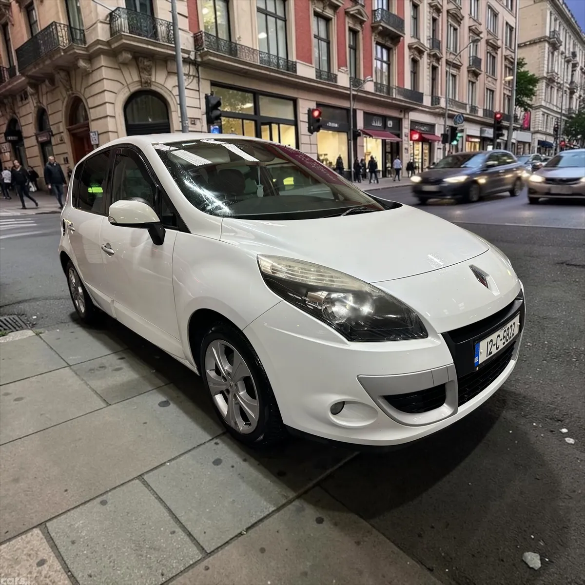 Renault Scenic MPV, Diesel, 2012, White