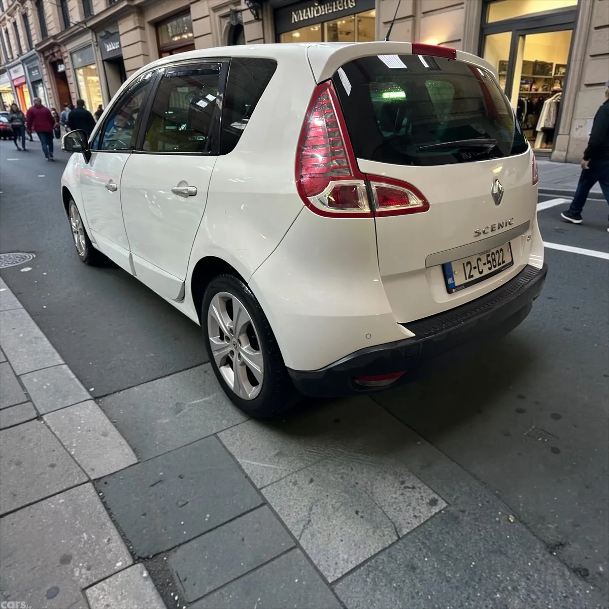 Renault Scenic MPV, Diesel, 2012, White