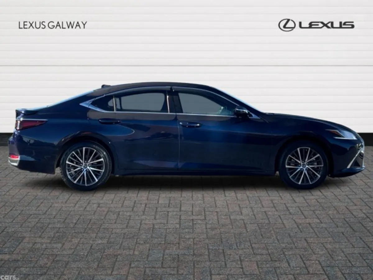 Lexus ES Saloon, Petrol Hybrid, 2025, Blue