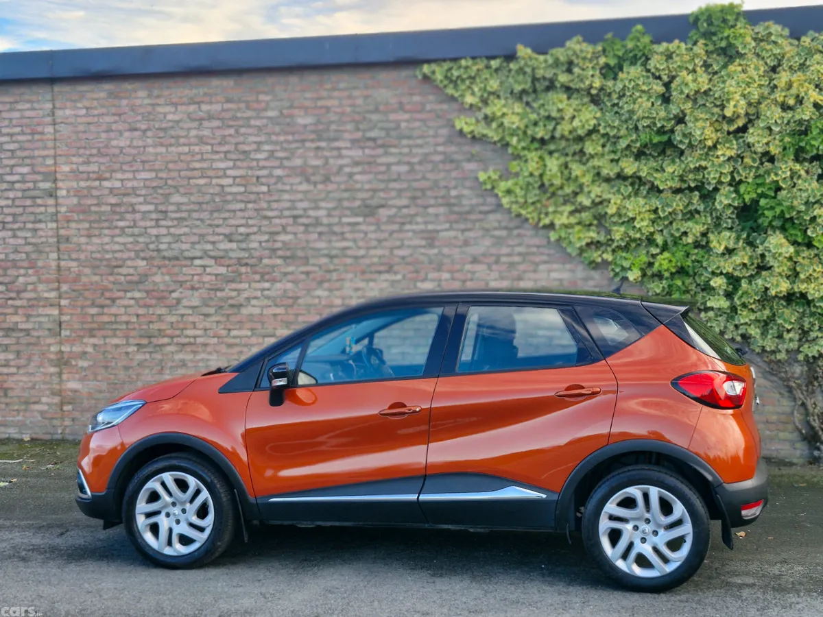 Renault Captur Hatchback, Petrol, 2016, Orange
