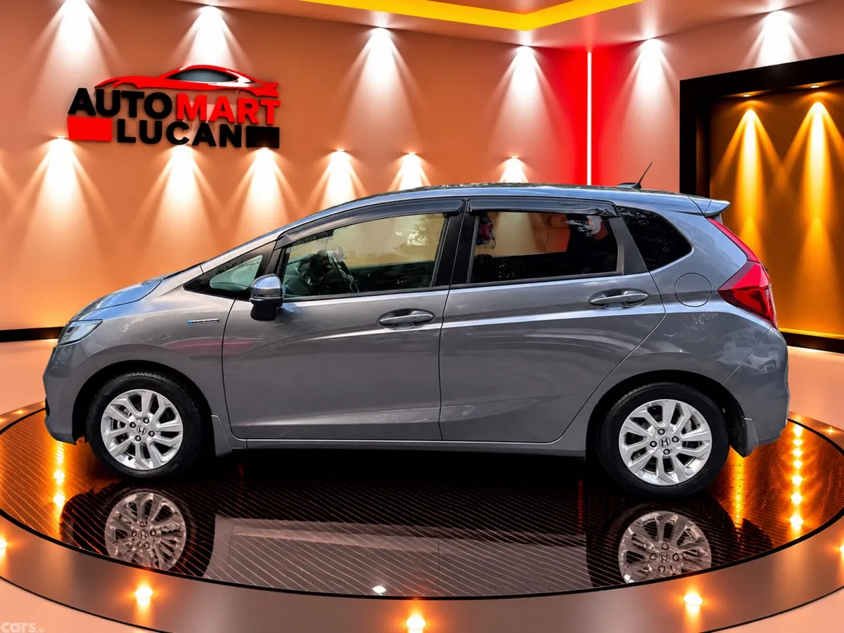 Honda Fit Hatchback, Petrol Hybrid, 2018, Grey