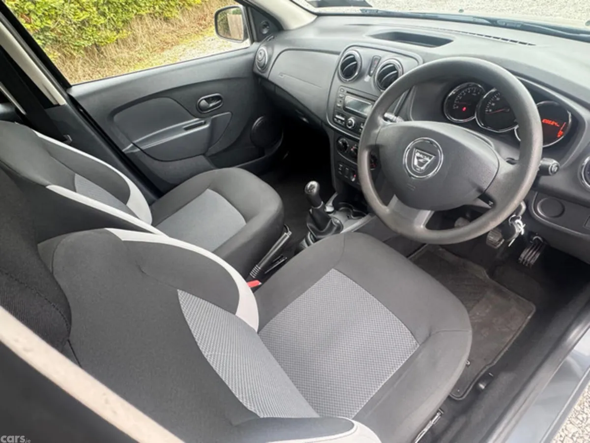 Dacia Sandero Hatchback, Petrol, 2016, Grey