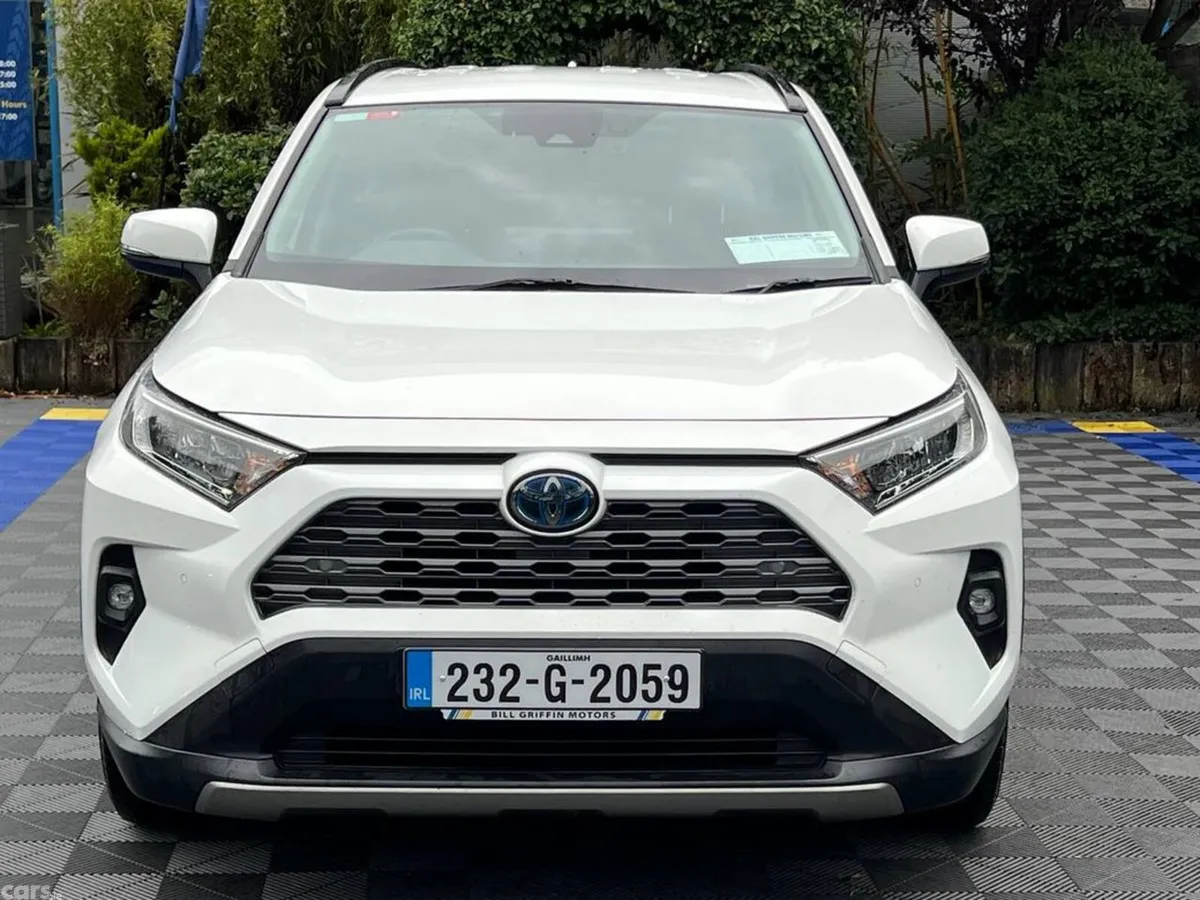 Toyota RAV4 Estate, Petrol Hybrid, 2023, White