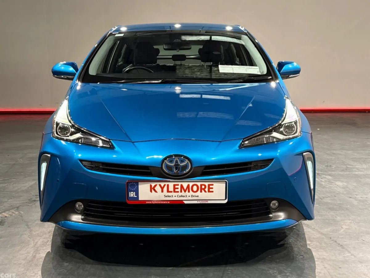Toyota Prius Hatchback, Petrol Hybrid, 2019, Blue