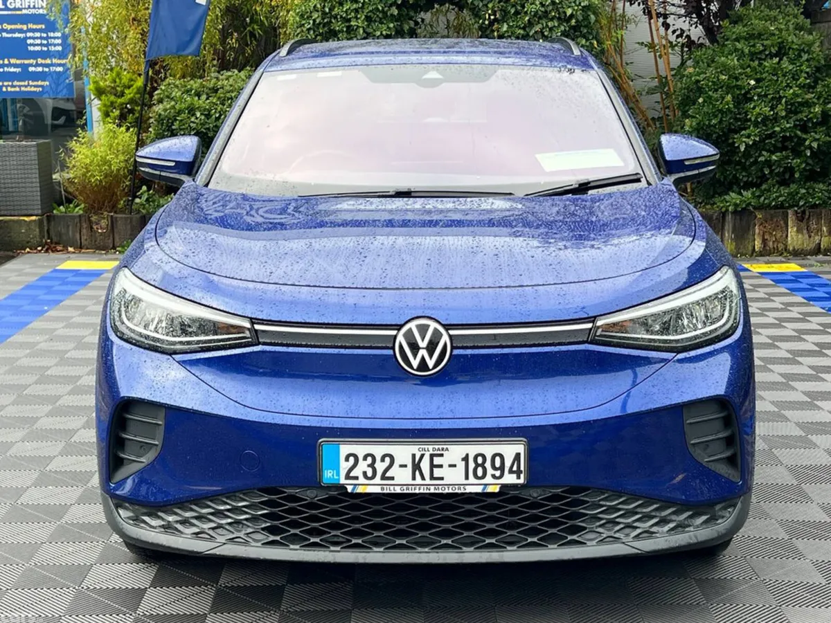 Volkswagen ID.4 SUV, Electric, 2023, Blue