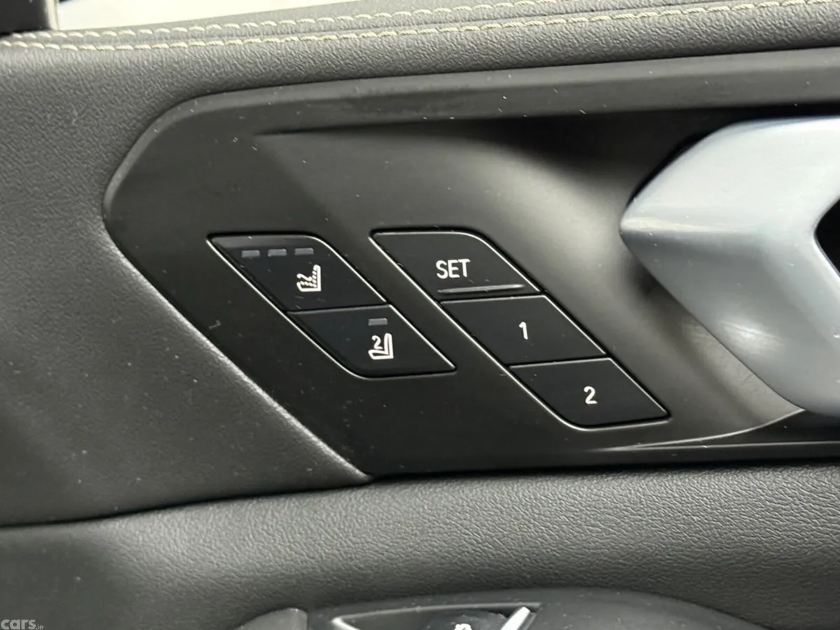BMW X5 SUV, Petrol Plug-in Hybrid, 2024, Grey