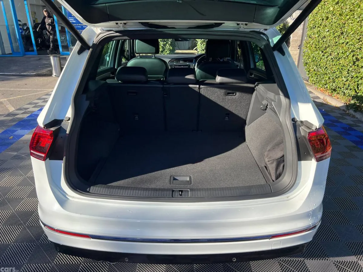 Volkswagen Tiguan SUV, Diesel, 2019, White