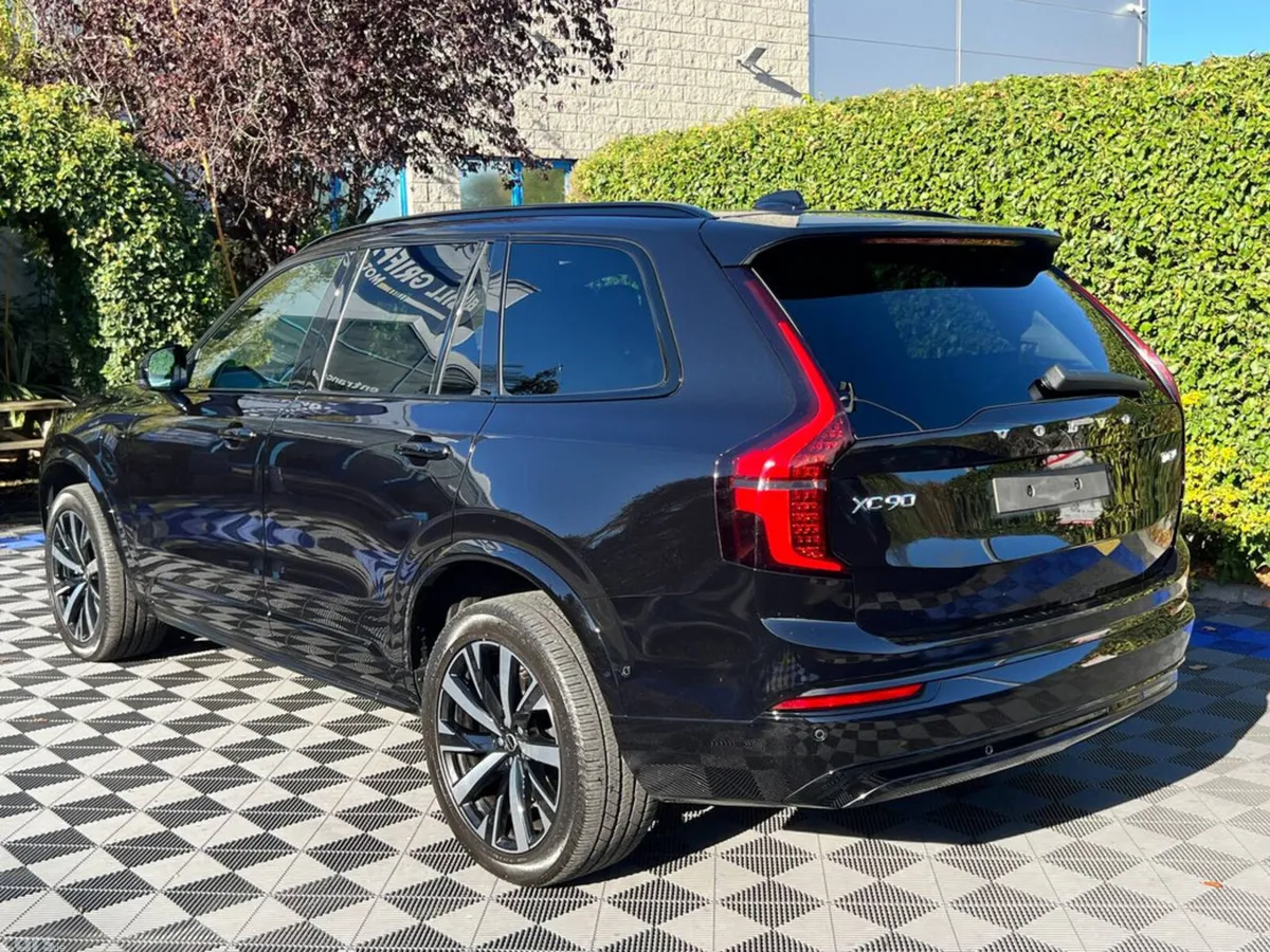 Volvo XC90 Estate, Petrol Plug-in Hybrid, 2025, Black