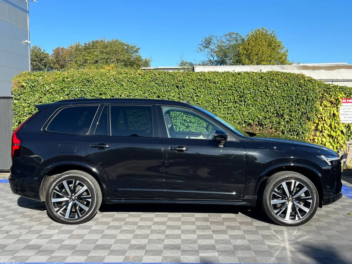 Volvo XC90 Estate, Petrol Plug-in Hybrid, 2025, Black