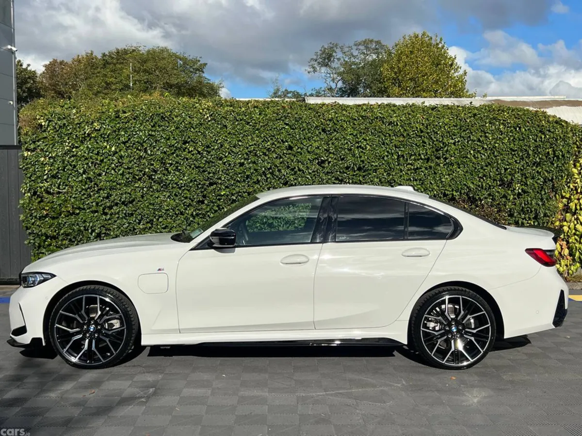 BMW 3-Series Saloon, Petrol Plug-in Hybrid, 2025, White
