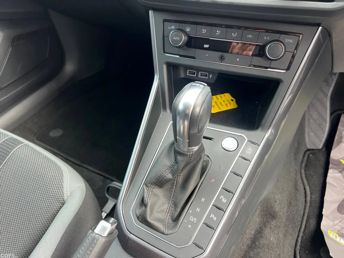 Volkswagen Polo Hatchback, Petrol, 2019, Gold